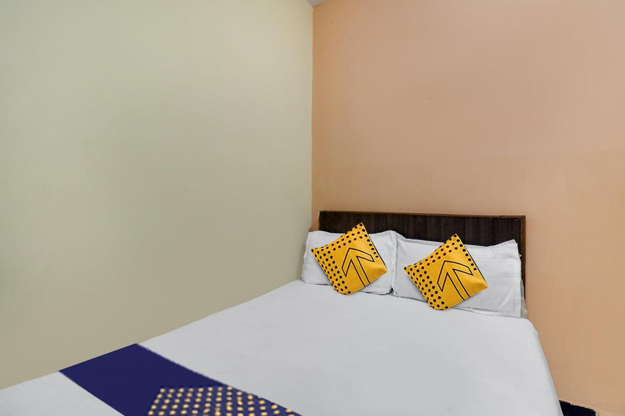 Spot On Hotel Sai Ashirwad Residency Haiderabad Buitenkant foto