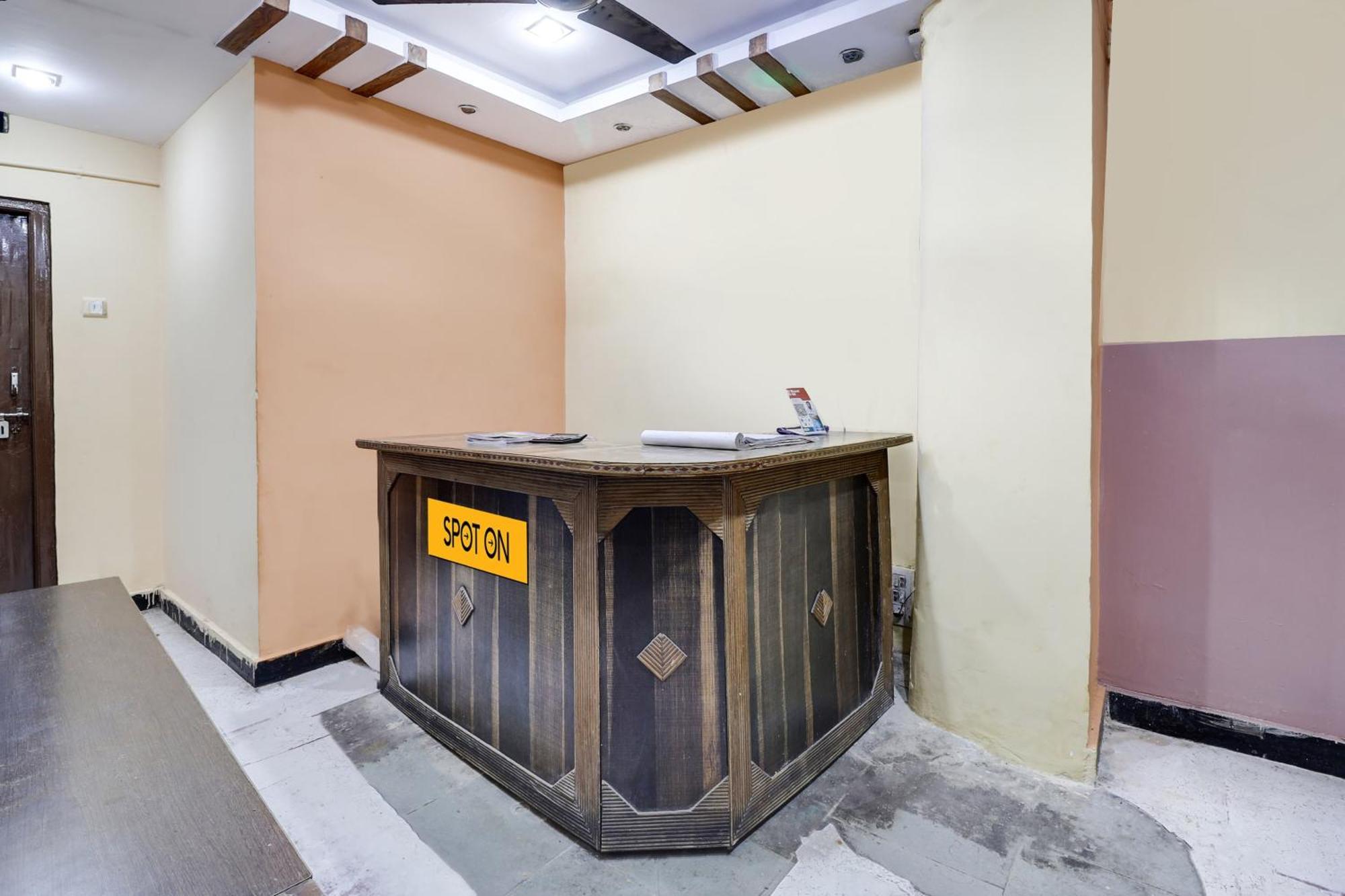 Spot On Hotel Sai Ashirwad Residency Haiderabad Buitenkant foto