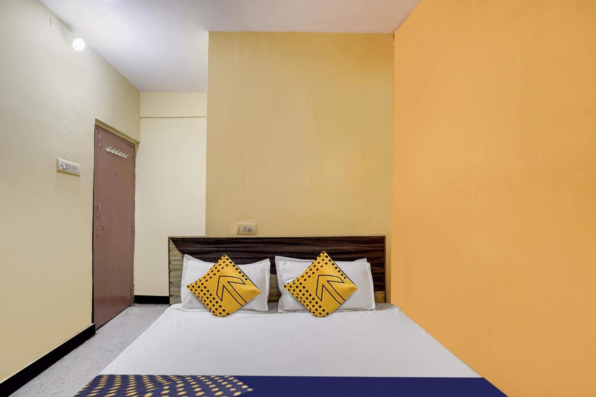 Spot On Hotel Sai Ashirwad Residency Haiderabad Buitenkant foto